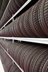 rangées de pneus