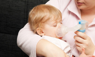 inhallieren bei Bronchitis/Asthma