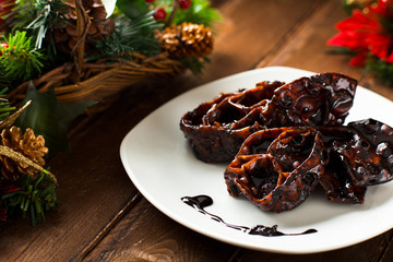 Cartellate with Vincotto, Traditional Christmas Food from Apulia