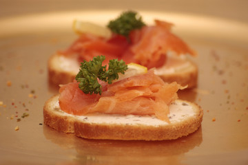 toast au saumon