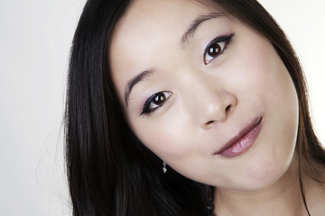 Obraz premium young chinese woman