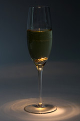 Diamantring im Glas