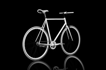 bicicletta bianca su fondo nero con riflesso