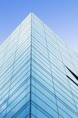 Fototapeta na wymiar Angle of glass building