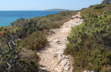 Fototapeta na wymiar Cape nad Aliki Plaża południowym wybrzeżu Paros Cyklady