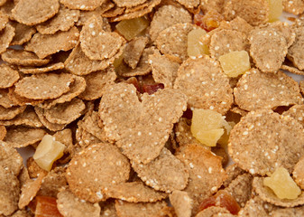 cereal with dried fruit