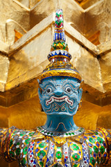 Fototapeta premium Giant Buddha in Grand Palace, Thailand