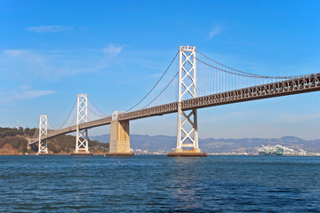 Suspension Oakland Bay Bridge in San Francisco to Yerba Buena