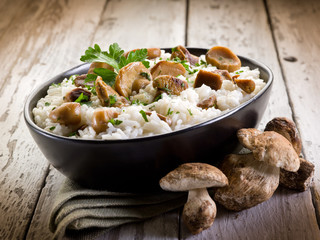 risotto with cep edible mushrooms