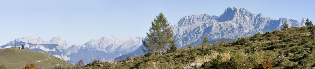 alpenpanorama mit blick auf die loferer steinberge