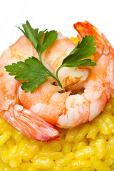 risotto allo zafferano con gamberi