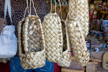 Bast sandals