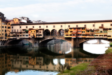Fototapeta na wymiar Ponte Vecchio at Florenz