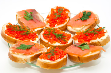 red caviar and smoked salmon on bread