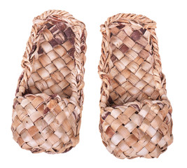 Bast shoes