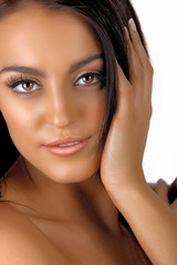 Italian tanned woman with natural make-up