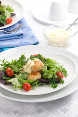 Scallop Salad With Saffron Dressing