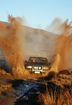 4wd Splash In Mud At Speed