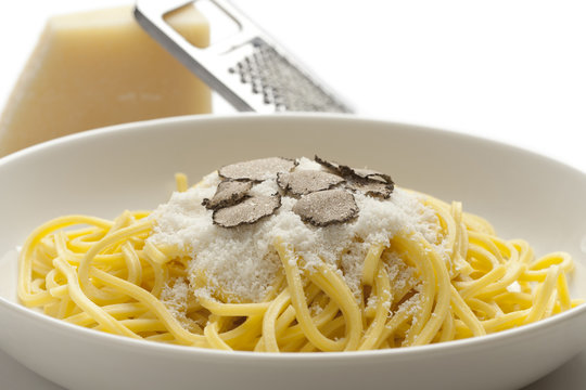 Spaghetti with black winter truffle and Parmesan cheese