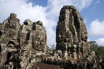 Fototapeta na wymiar Starożytna świątynia Bayon w Angkor w Kambodży