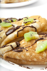 pancakes with kiwi and banana