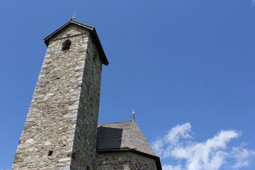 Fototapeta premium Kleine Bergkirche