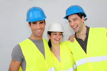 Groupe d'apprentis des metiers du bâtiment