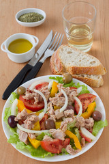 salad with tuna