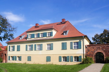 Bürgermeisterhaus mit Burgmauer in wittstock