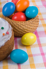 Fototapeta na wymiar Easter eggs and cake