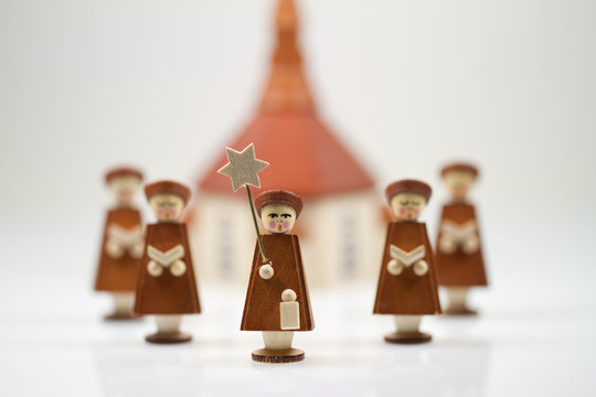 Handcrafted Carolers, produced in Erz Mountains, Germany