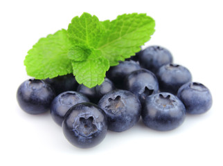 Sweet blueberry with fresh mint