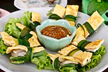Vietnamese food egg roll with herb and pork