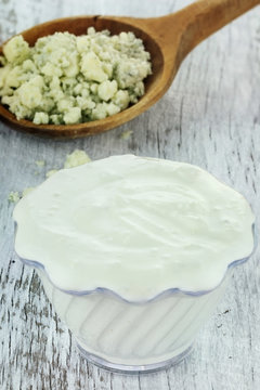 Blue Cheese Salad Dressing 2