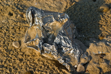 Aluminum foil food container