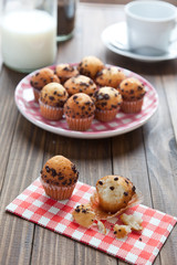 Merienda de magdalenas con chocolate