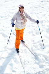 Skiing female