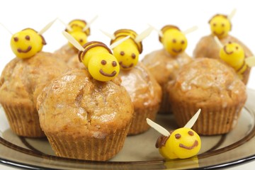 bee muffins