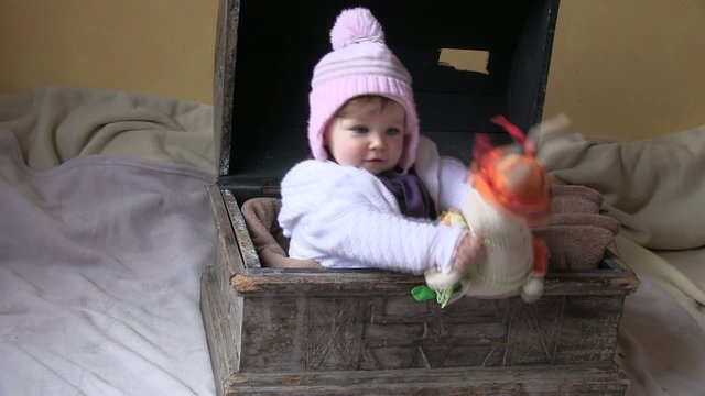 b&eacute;b&eacute; et son doudou