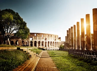 Zelfklevend Fotobehang Colosseum in Rome, Italië © Iakov Kalinin