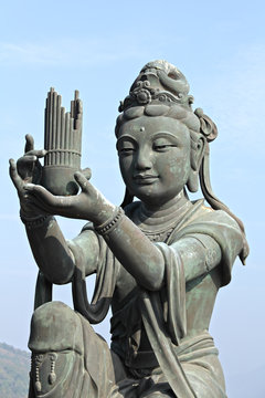 statue in chinese temple