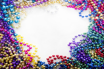 mardi gras beads - obrazy, fototapety, plakaty