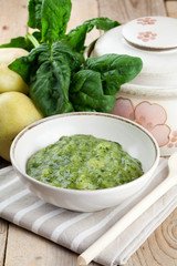 County style spinach and potato cream