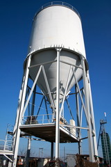 material hopper