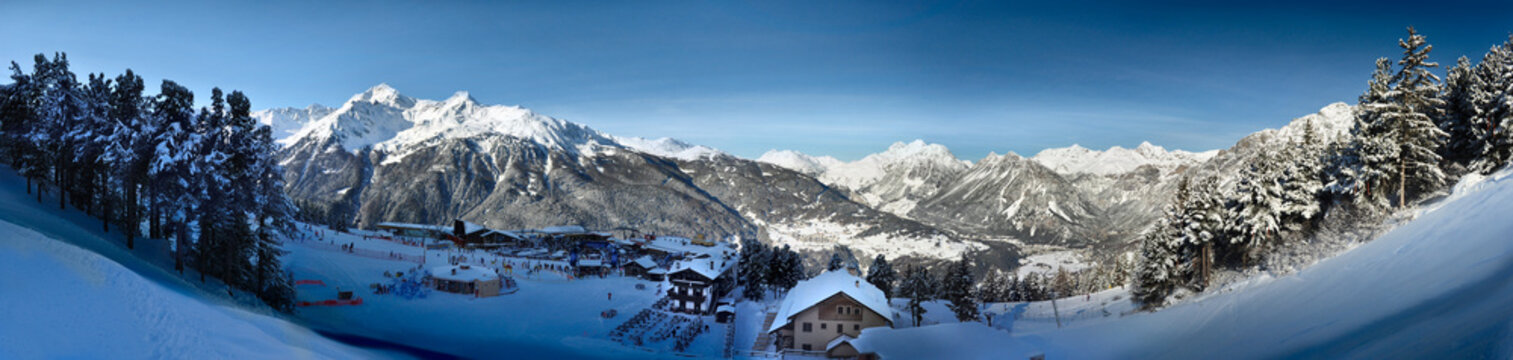 Bormio - panoramic winter