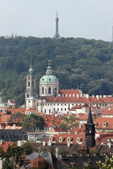 Obraz premium Prag, St. Nikolauskirche und Sternwarte