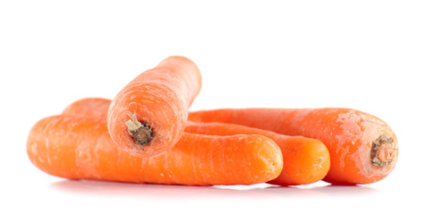 carottes sur fond blanc