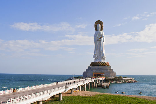 Fototapeta Guan Yin of the South Sea of Sanya