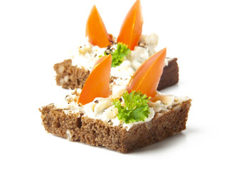 Appetizers with tomatoes and cream cheese