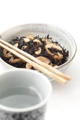 ひじきの煮物と焼酎